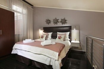 Absolute Farenden Apartments (Adults Only)