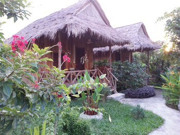 Bird Of Paradise Bungalows