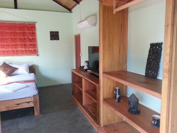Bird Of Paradise Bungalows