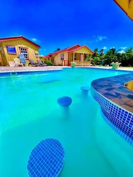 Tropical Paradise Hotel