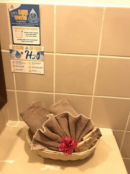 Tropical Paradise Hotel