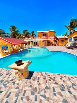 Tropical Paradise Hotel