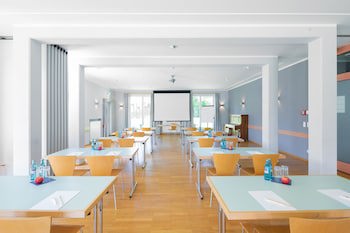 JUFA Hotel Nordlingen fotoğrafı