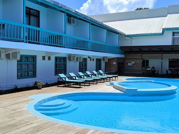 Pacific Crown Hotel
