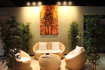 Pacific Crown Hotel