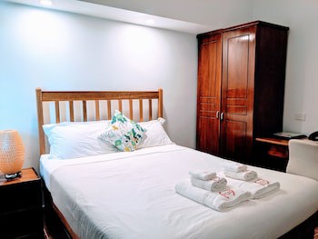 Pacific Crown Hotel