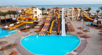 El Karma Aqua Beach Resort