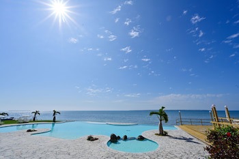 Beach Hotel Sunshine Ishigakijima