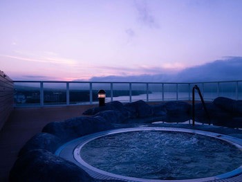 New Akan Hotel