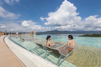 New Akan Hotel