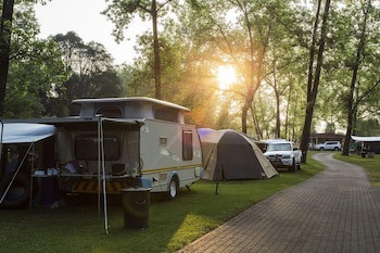 Merry Pebbles Resort & Caravan Park
