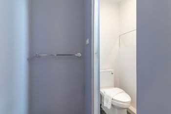 Cheqinn Hostel Sukhumvit 4