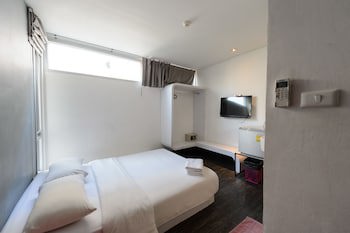 Cheqinn Hostel Sukhumvit 4