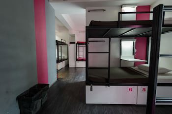 Cheqinn Hostel Sukhumvit 4