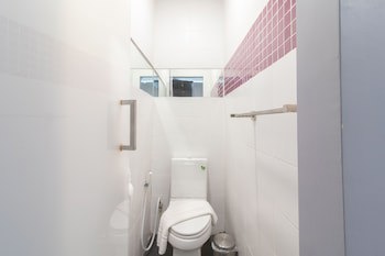 Cheqinn Hostel Sukhumvit 4