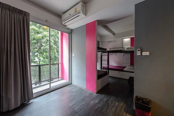 Cheqinn Hostel Sukhumvit 4