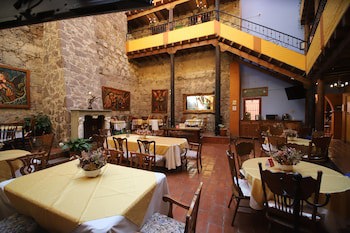 El Meson De Los Poetas