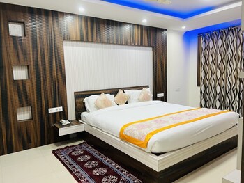 Bodhgaya Regency Hotel