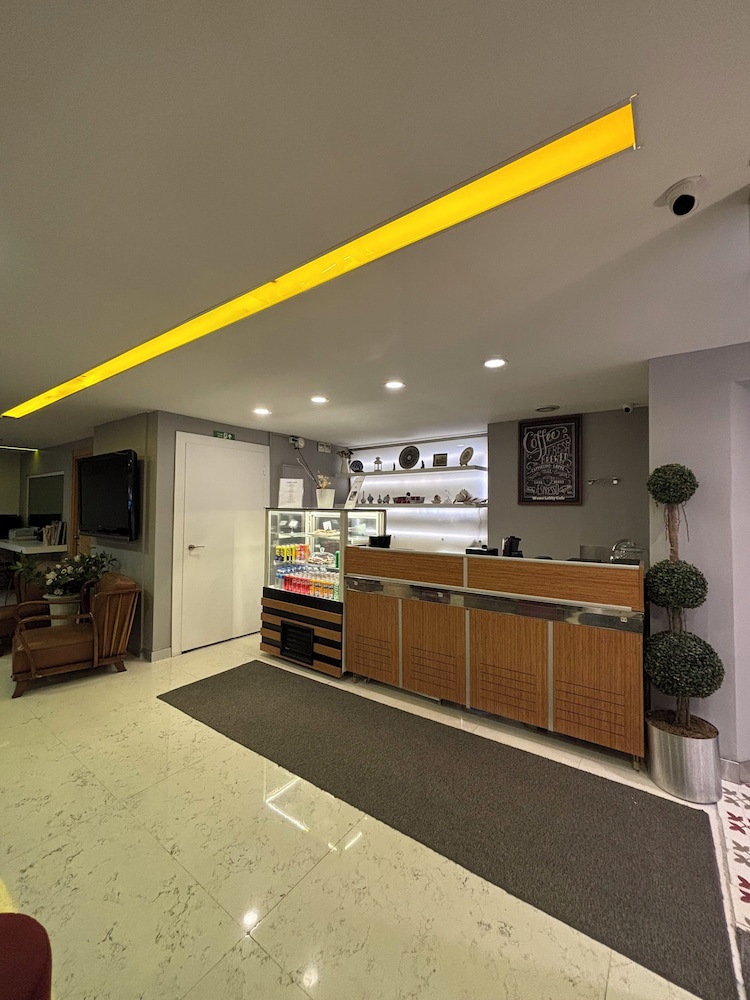 Wame Suite Hotel