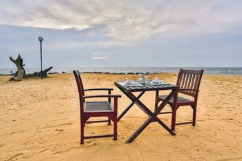 Amagi Beach - Secluded Slice Of Paradise