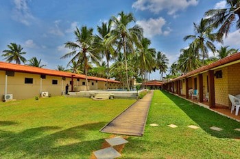 Amagi Beach - Secluded Slice Of Paradise