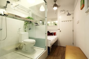 Apple Inn (Causeway Bay)