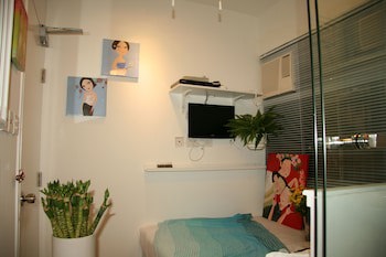 Apple Inn (Causeway Bay)