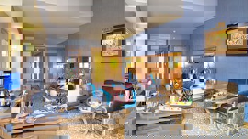 Royal Holiday Palace