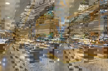 Royal Holiday Palace