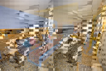 Royal Holiday Palace