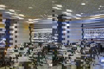 Royal Holiday Palace