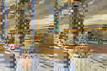 Royal Holiday Palace