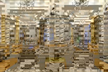 Royal Holiday Palace