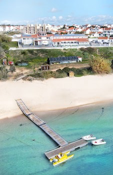 Hs Milfontes Beach