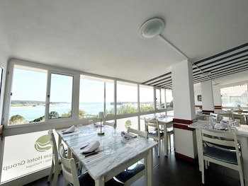 Hs Milfontes Beach