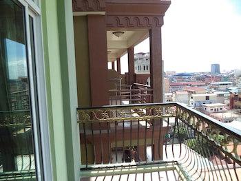 Go In Hotel