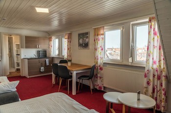 Hotel Restaurant Zum Reussenstein galeri fotoğrafı