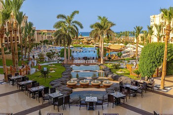Tropitel Sahl Hasheesh Resort