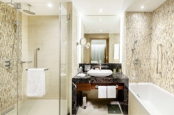 Doubletree By Hilton Hotel & Conference Centre Warsaw