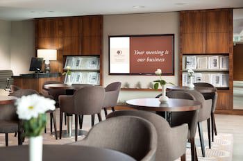 Doubletree By Hilton Hotel & Conference Centre Warsaw