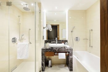Doubletree By Hilton Hotel & Conference Centre Warsaw