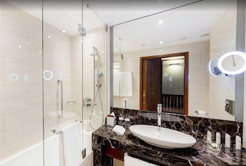 Doubletree By Hilton Hotel & Conference Centre Warsaw