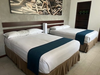 Isla Verde Hotel