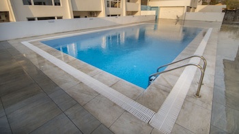 New Brookfields Hotel