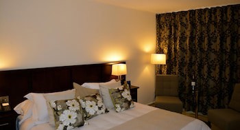 New Brookfields Hotel