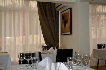New Brookfields Hotel