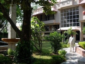 Ananda Krishna Van
