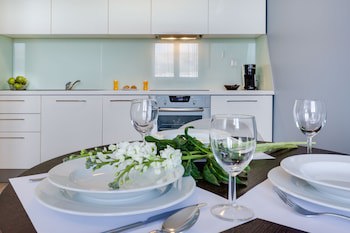 Bb Residence