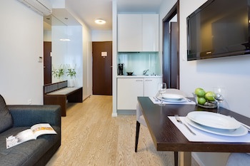 Bb Residence