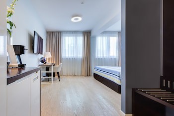 Bb Residence